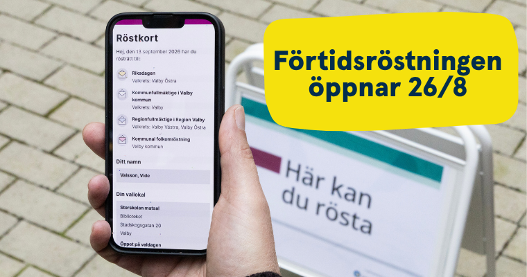 Bild på hand med mobil där digialt röstkort ses