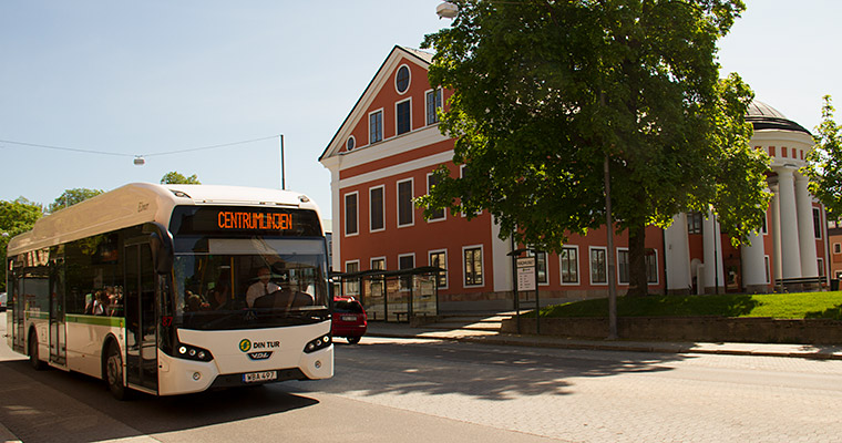 En buss på Centrumlinjen i Härnösand.