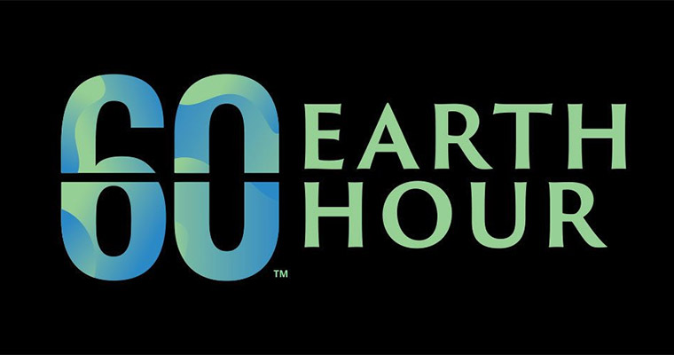 Bilden visar en skolklass och en logga för Håll Härnösand Rent