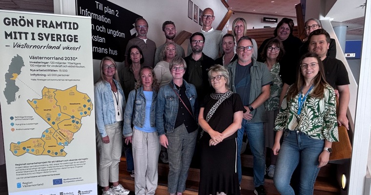 Gruppbild på deltagare i regionala projektet Hållbar samhällomställning
