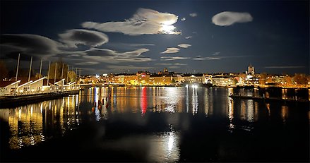 En kvällsvy över Nattviken i Härnösand.