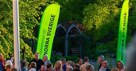 Foto från kvällsmingel med norra Sverige i Almedalen